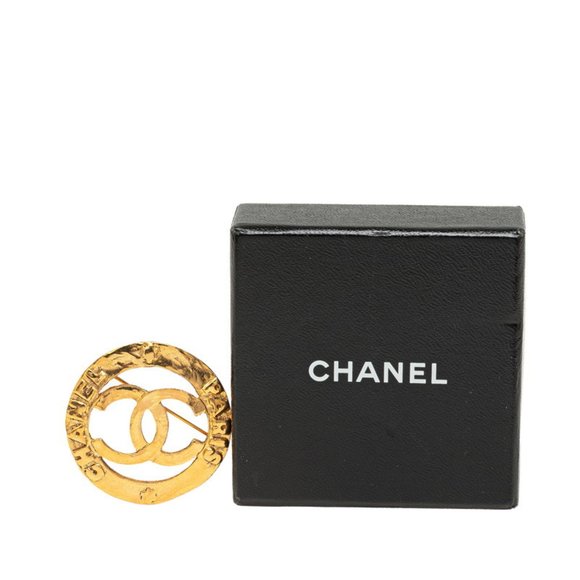 CHANEL Vintage Gold Logo Brooch